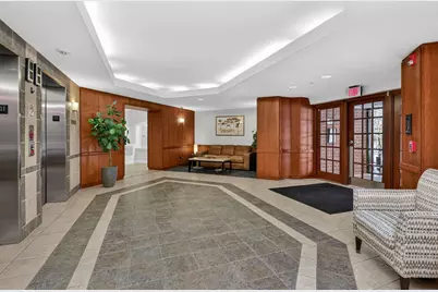 865 E 22nd Street #B412, Lombard, IL 60148 - Photo 3