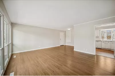 1001 Longaker Road, Northbrook, IL 60062 - Photo 5