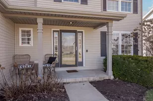 2215 Savanna Rd, Bloomington, IL 61705 - Photo 11