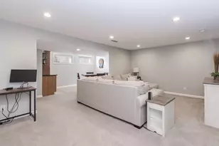 2215 Savanna Rd, Bloomington, IL 61705 - Photo 51