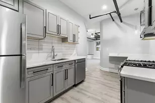 7618 N Eastlake Terrace, Chicago, IL 60626 - Photo 3