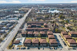 9619 Bianco Terrace, Des Plaines, IL 60016 - Photo 19