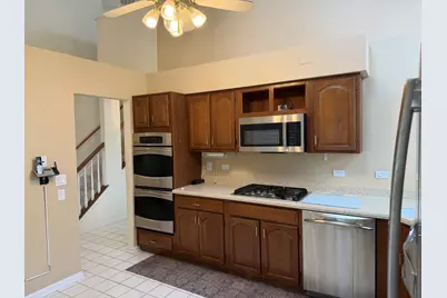 1576 Poplar Creek Drive, Hoffman Estates, IL 60169 - Photo 9