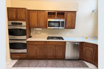 1576 Poplar Creek Drive, Hoffman Estates, IL 60169 - Photo 7