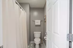 801 Balsam Rd, Normal, IL 61761 - Photo 33