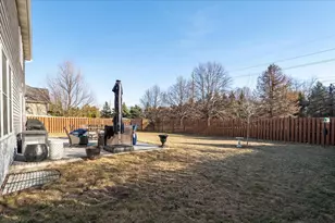 801 Balsam Rd, Normal, IL 61761 - Photo 43