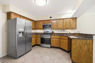 [Address not provided], Glendale Heights, IL 60139 - Photo 13