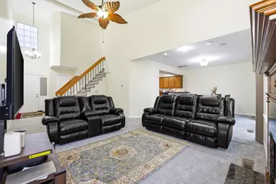 [Address not provided], Glendale Heights, IL 60139 - Photo 9