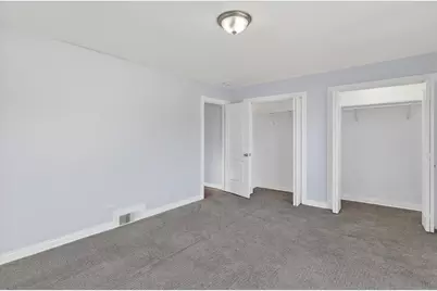 [Address not provided], Dolton, IL 60419 - Photo 9