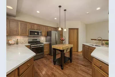 1583 Orchard Circle, Naperville, IL 60565 - Photo 5