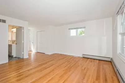 15W244 E Harvard Street, Elmhurst, IL 60126 - Photo 7