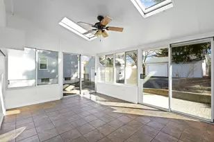 115 N Park St, Westmont, IL 60559 - Photo 13