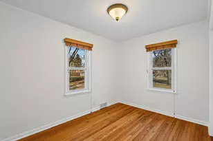 115 N Park St, Westmont, IL 60559 - Photo 9