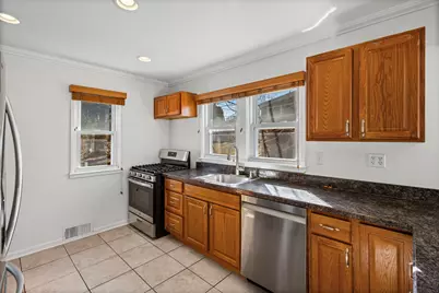 115 N Park Street, Westmont, IL 60559 - Photo 5