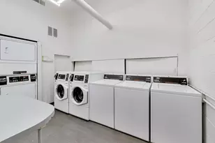 1540 N State Pkwy, Chicago, IL 60610 - Photo 25