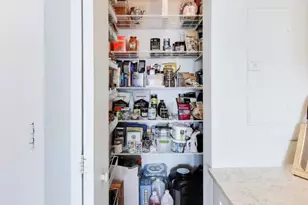 1540 N State Pkwy, Chicago, IL 60610 - Photo 13