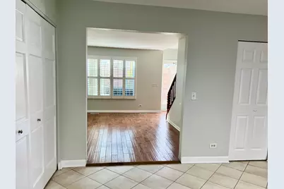 645 Le Parc Circle, Buffalo Grove, IL 60089 - Photo 5