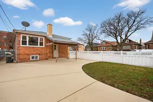 6622 W George St, Chicago, IL 60634 - Photo 25
