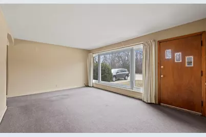 8026 W 84th Place, Justice, IL 60458 - Photo 13