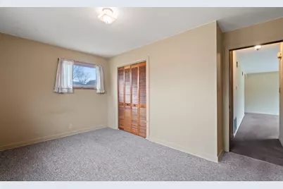 8026 W 84th Place, Justice, IL 60458 - Photo 7