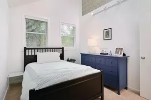 2317 N Greenview Ave, Chicago, IL 60614 - Photo 11