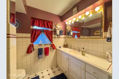 8922 Parkside Avenue, Morton Grove, IL 60053 - Photo 29