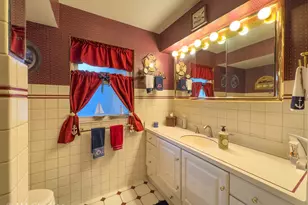 8922 Parkside Ave, Morton Grove, IL 60053 - Photo 29