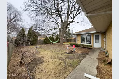 8922 Parkside Avenue, Morton Grove, IL 60053 - Photo 53