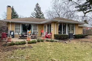 8922 Parkside Ave, Morton Grove, IL 60053 - Photo 57