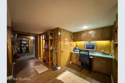 8922 Parkside Avenue, Morton Grove, IL 60053 - Photo 43