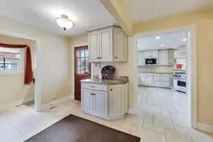 881 Harvard Ct, Highland Park, IL 60035 - Photo 23