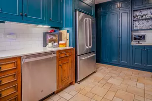 728 Howard St, Wheaton, IL 60187 - Photo 7