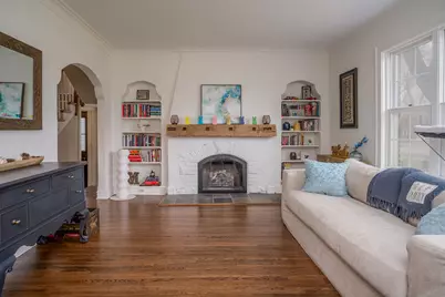 728 Howard Street, Wheaton, IL 60187 - Photo 17