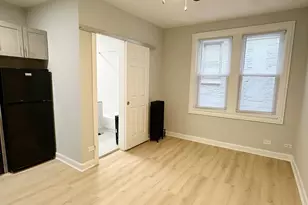 5710 N Winthrop Ave, Chicago, IL 60660 - Photo 3