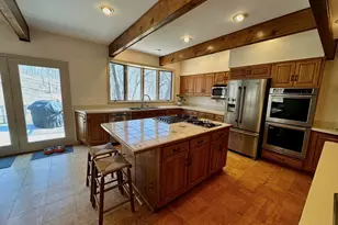 4N609 Pheasant Run Dr, Saint Charles, IL 60175 - Photo 15