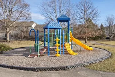 129 Southwicke Drive #B, Streamwood, IL 60107 - Photo 21