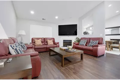 129 Southwicke Drive #B, Streamwood, IL 60107 - Photo 3