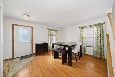 370 Dartmoor Avenue, Romeoville, IL 60446 - Photo 7