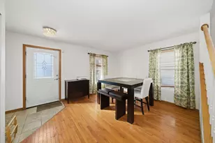 370 Dartmoor Ave, Romeoville, IL 60446 - Photo 7