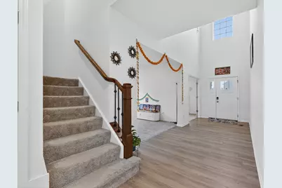 1818 Chandolin Court, Elgin, IL 60124 - Photo 5