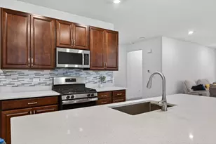 1818 Chandolin Ct, Elgin, IL 60124 - Photo 13