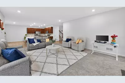 1818 Chandolin Court, Elgin, IL 60124 - Photo 9