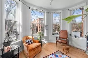 5811 N Winthrop Ave, Chicago, IL 60660 - Photo 3