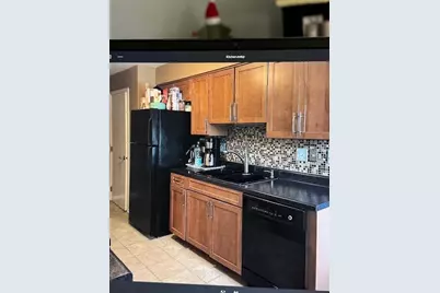 105 Maplewood Drive #85B, Vernon Hills, IL 60061 - Photo 3