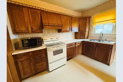 1012 N Bloomington Street, Streator, IL 61364 - Photo 5