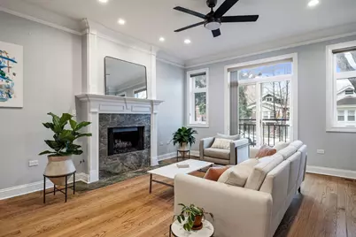 4319 N Richmond Street #1S, Chicago, IL 60618 - Photo 3