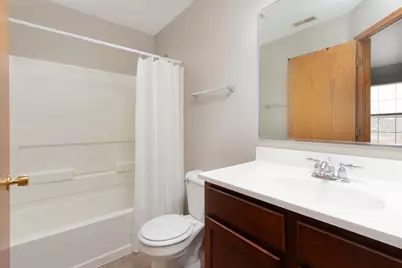 2722 Evergreen Circle, McHenry, IL 60050 - Photo 17