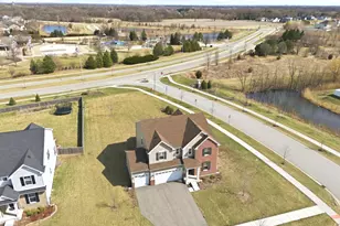 16117 S Longcommon Ln, Plainfield, IL 60586 - Photo 3