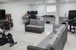 6236 N Francisco Ave, Chicago, IL 60659 - Photo 7