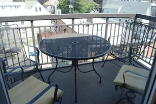 918 W Belmont Ave, Chicago, IL 60657 - Photo 11